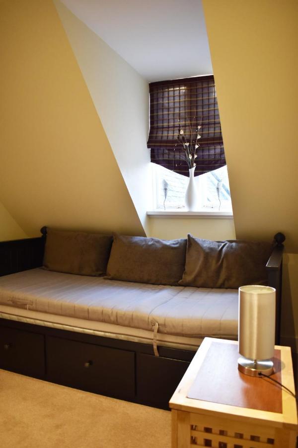 The Ross 2 Bedroom Apartment In Historic Abbey Fort Augustus Bagian luar foto